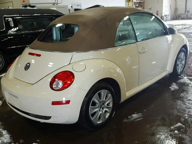 3VWRF31Y26M323500 - 2006 VOLKSWAGEN NEW BEETLE BEIGE photo 4