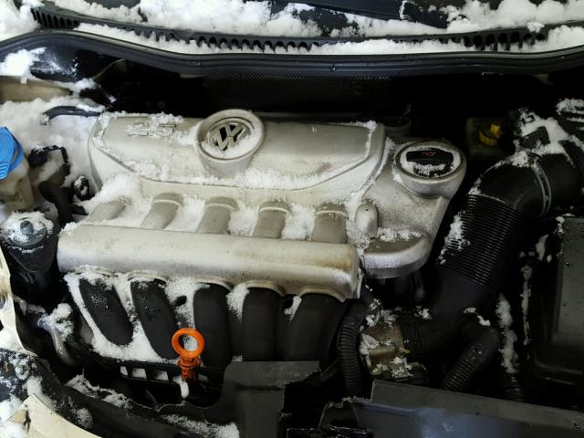 3VWRF31Y26M323500 - 2006 VOLKSWAGEN NEW BEETLE 米色 照片 7