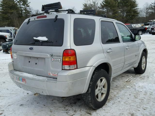 1FMCU96HX5KE24540 - 2005 FORD ESCAPE HEV GRAY photo 4