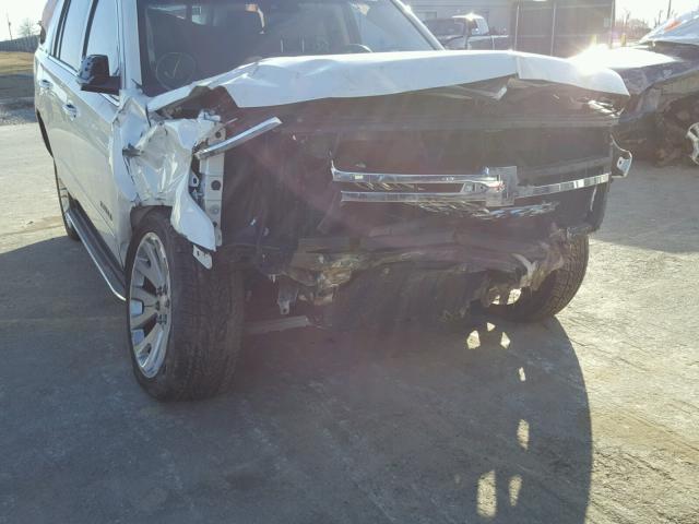 1GNSKCKC1FR655369 - 2015 CHEVROLET TAHOE K150 WHITE photo 9