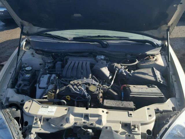 1FAFP53201G254001 - 2001 FORD TAURUS SE GOLD photo 7