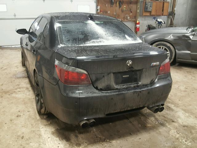 WBSNB93566B582476 - 2006 BMW M5 BLACK photo 3