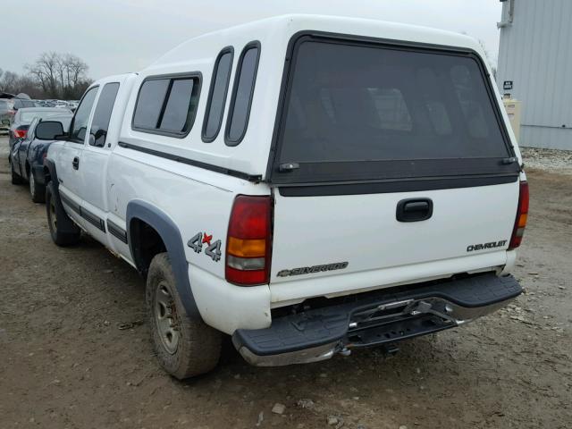 1GCGK29U11Z116203 - 2001 CHEVROLET SILVERADO WHITE photo 3