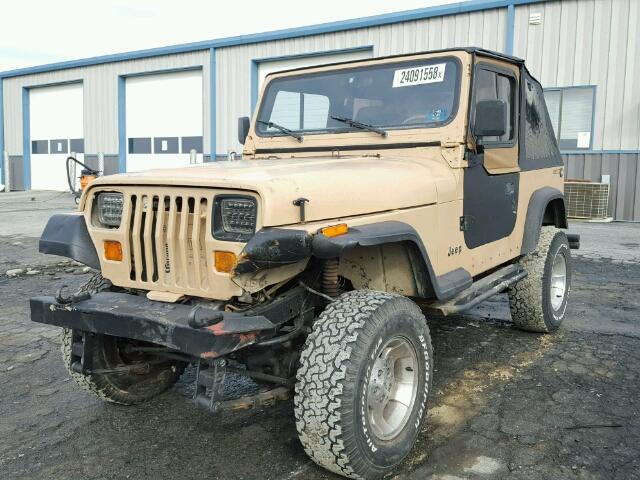 2BCCV8111JB536414 - 1988 JEEP WRANGLER TAN photo 2