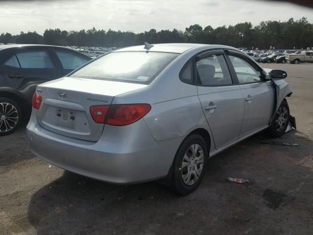 KMHDU46D59U747456 - 2009 HYUNDAI ELANTRA GL SILVER photo 4