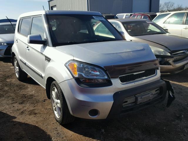 KNDJT2A21B7339111 - 2011 KIA SOUL + SILVER photo 1