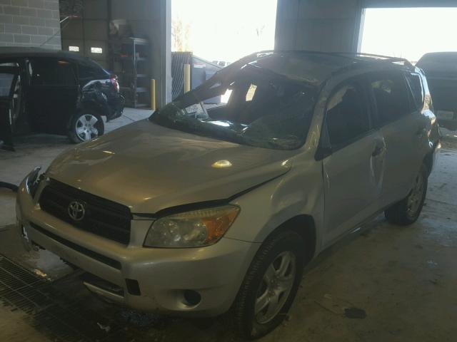 JTMBD33V486085455 - 2008 TOYOTA RAV4 SILVER photo 2