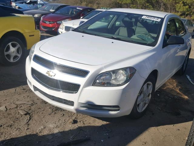 1G1ZG57BX9F144424 - 2009 CHEVROLET MALIBU LS WHITE photo 2