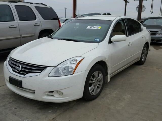 1N4AL2AP2CN402831 - 2012 NISSAN ALTIMA BAS WHITE photo 2