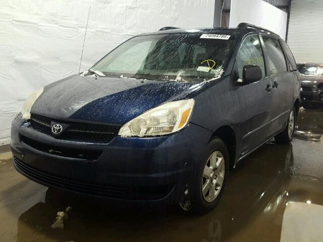 5TDZA23C44S210531 - 2004 TOYOTA SIENNA CE BLUE photo 2