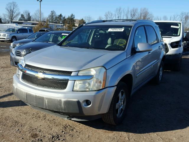 2CNDL73F166001171 - 2006 CHEVROLET EQUINOX LT SILVER photo 2