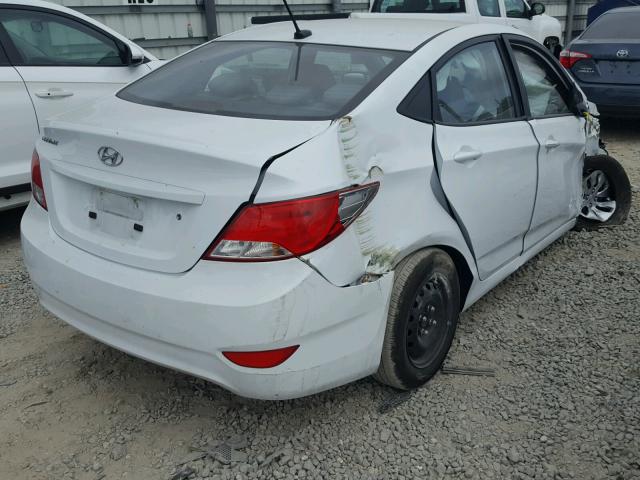 KMHCT4AE4HU236642 - 2017 HYUNDAI ACCENT SE WHITE photo 4