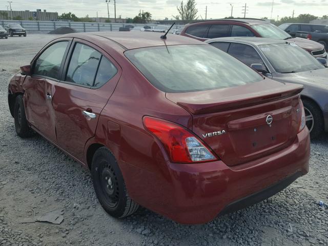 3N1CN7AP4HK425098 - 2017 NISSAN VERSA S RED photo 3