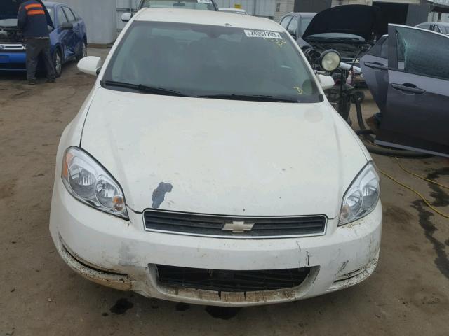 2G1WS551369422581 - 2006 CHEVROLET IMPALA POL WHITE photo 9