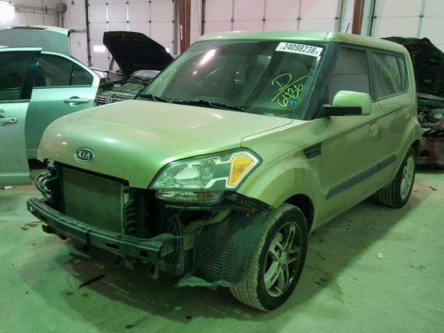 KNDJT2A22A7066436 - 2010 KIA SOUL + GREEN photo 2