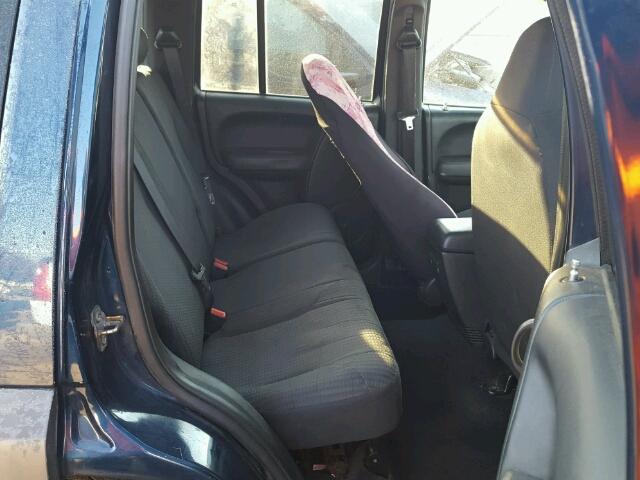 1J4GL48K94W294112 - 2004 JEEP LIBERTY SP BLUE photo 6