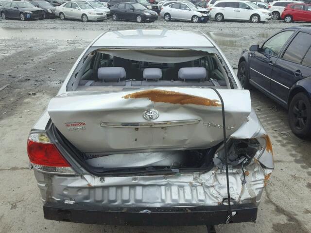 4T1BE30K86U691966 - 2006 TOYOTA CAMRY LE SILVER photo 9