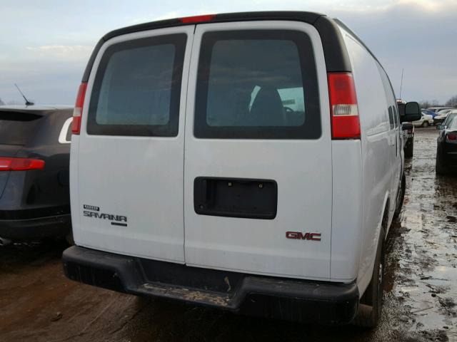 1GTW7FCA3D1136331 - 2013 GMC SAVANA G25 WHITE photo 4