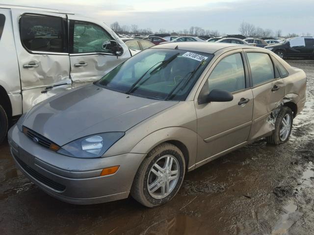 1FAFP34344W194147 - 2004 FORD FOCUS SE C TAN photo 2