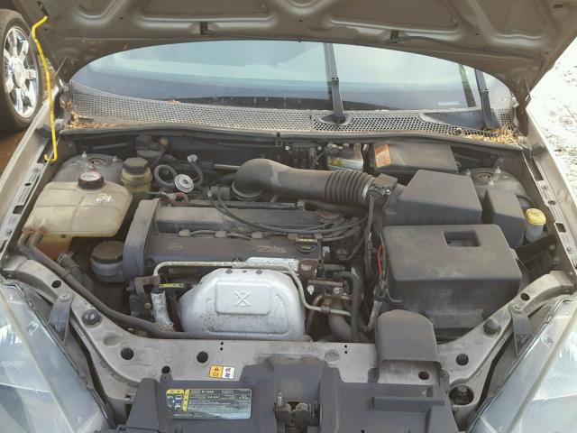 1FAFP34344W194147 - 2004 FORD FOCUS SE C TAN photo 7