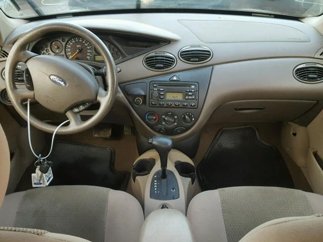 1FAFP34344W194147 - 2004 FORD FOCUS SE C TAN photo 9