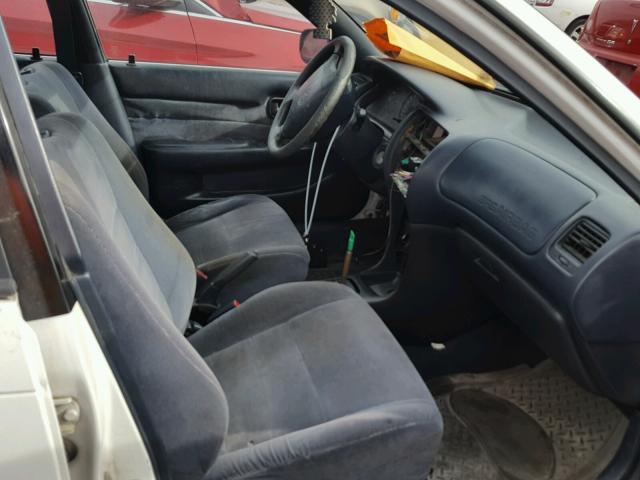 1NXAE09B0RZ169639 - 1994 TOYOTA COROLLA LE 白色 照片 5