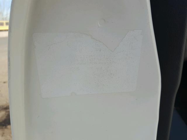 2G2WP552461190528 - 2006 PONTIAC GRAND PRIX WHITE photo 10