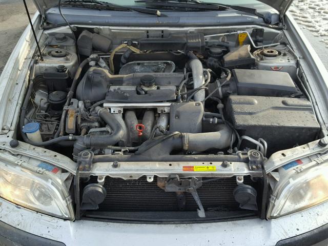 YV1VS29531F724364 - 2001 VOLVO S40 1.9T SILVER photo 7