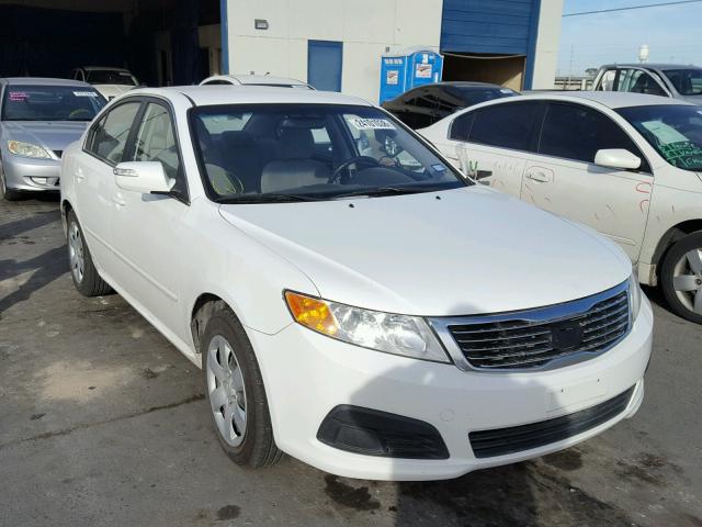 KNAGG4A81A5405548 - 2010 KIA OPTIMA LX WHITE photo 1