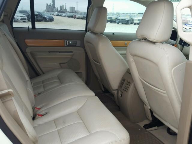 2LMDU68C37BJ23551 - 2007 LINCOLN MKX CREAM photo 6