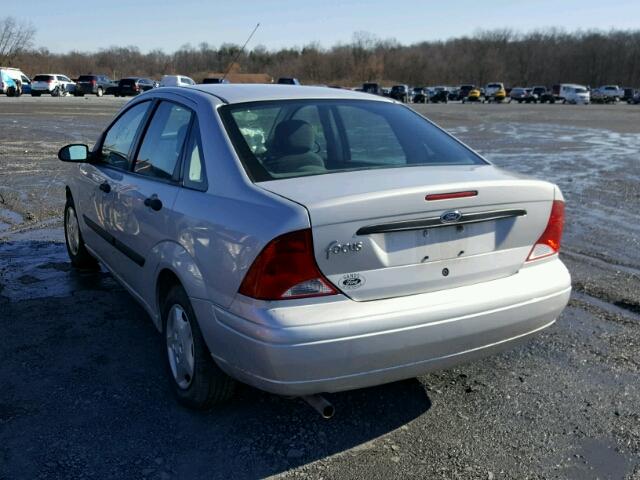 1FAFP33P32W313436 - 2002 FORD FOCUS LX SILVER photo 3