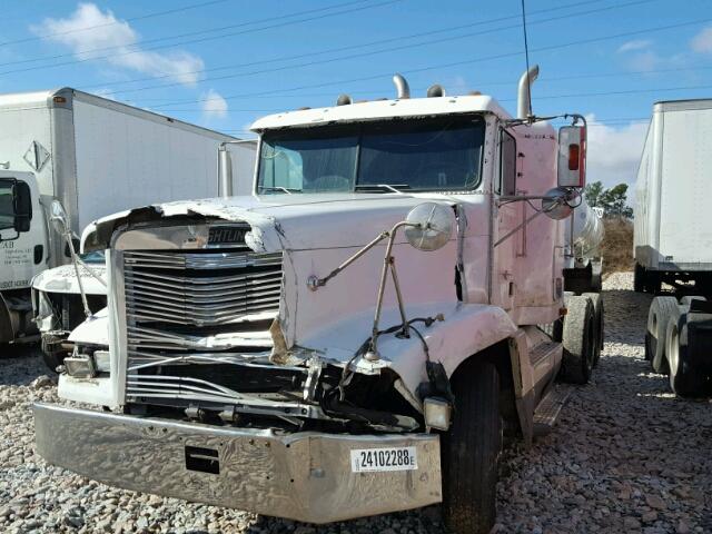 1FUYDXYB9TL728224 - 1996 FREIGHTLINER CONVENTION WHITE photo 2