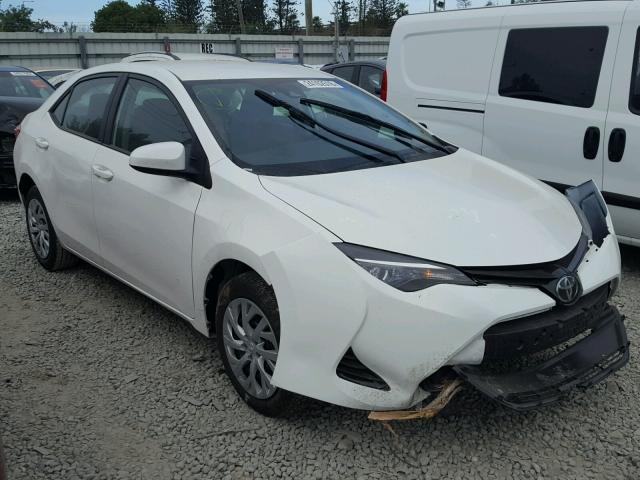 5YFBURHE0HP613285 - 2017 TOYOTA COROLLA L WHITE photo 1