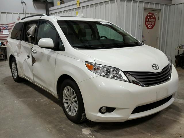 5TDYK3DC7FS626170 - 2015 TOYOTA SIENNA XLE WHITE photo 1