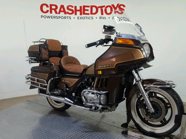 1HFSC0223CA230540 - 1982 HONDA GL1100 A BROWN photo 2