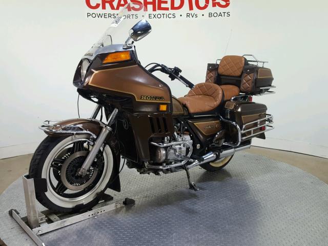 1HFSC0223CA230540 - 1982 HONDA GL1100 A BROWN photo 4