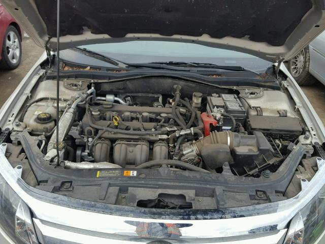 3FAHP0GA2AR214749 - 2010 FORD FUSION S TAN photo 7