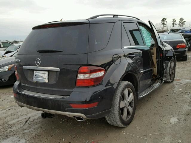 4JGBB5GB0BA646638 - 2011 MERCEDES-BENZ ML 350 BLACK photo 4