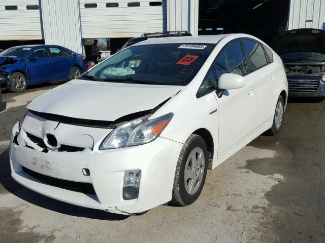 JTDKN3DU3A0204771 - 2010 TOYOTA PRIUS WHITE photo 2