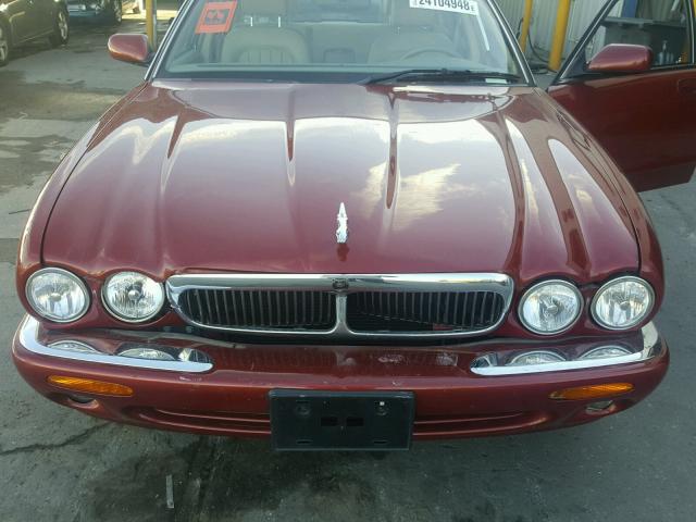 SAJDA14C5YLF13588 - 2000 JAGUAR XJ8 RED photo 7