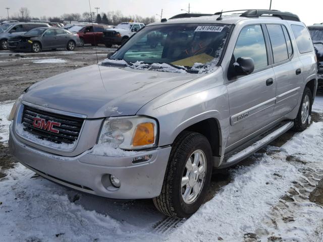 1GKET16SX56180642 - 2005 GMC ENVOY XL SILVER photo 2