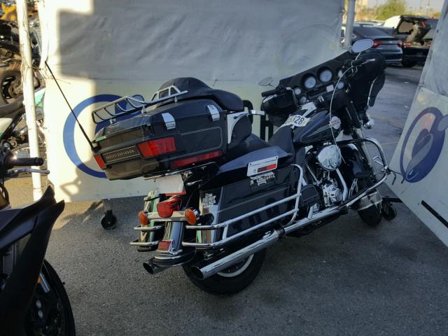 1HD1FCW3X5Y601901 - 2005 HARLEY-DAVIDSON FLHTCUI BLACK photo 4