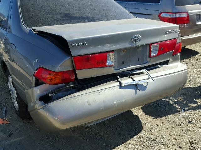 JT2BG22K8Y0441880 - 2000 TOYOTA CAMRY CE GRAY photo 9