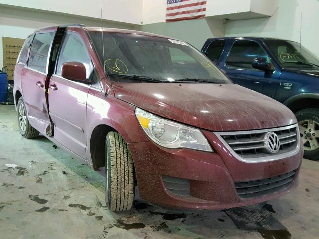 2C4RVABG6CR276685 - 2012 VOLKSWAGEN ROUTAN SE RED photo 1