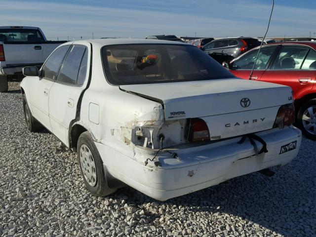 4T1SK12E2SU582966 - 1995 TOYOTA CAMRY LE WHITE photo 3