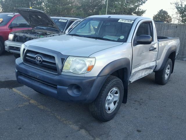 5TEPX42N27Z449118 - 2007 TOYOTA TACOMA SILVER photo 2