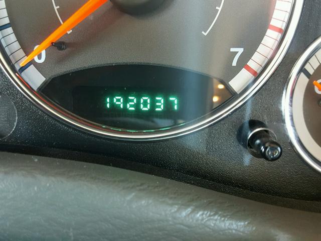 1J4GK38K95W549534 - 2005 JEEP LIBERTY RE BLACK photo 8