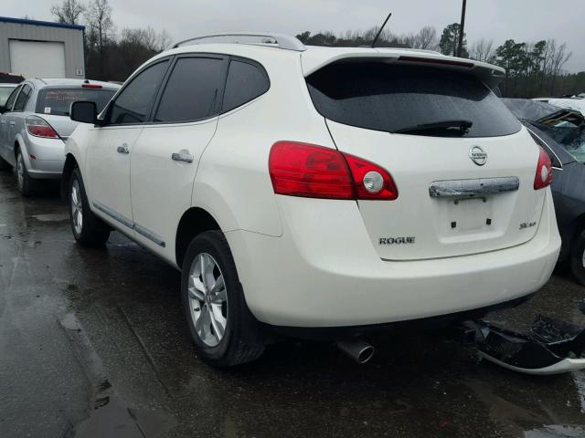 JN8AS5MVXDW114208 - 2013 NISSAN ROGUE S WHITE photo 3