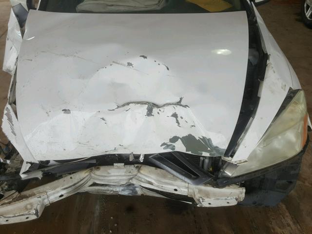 1HGCM56343A043319 - 2003 HONDA ACCORD LX WHITE photo 7