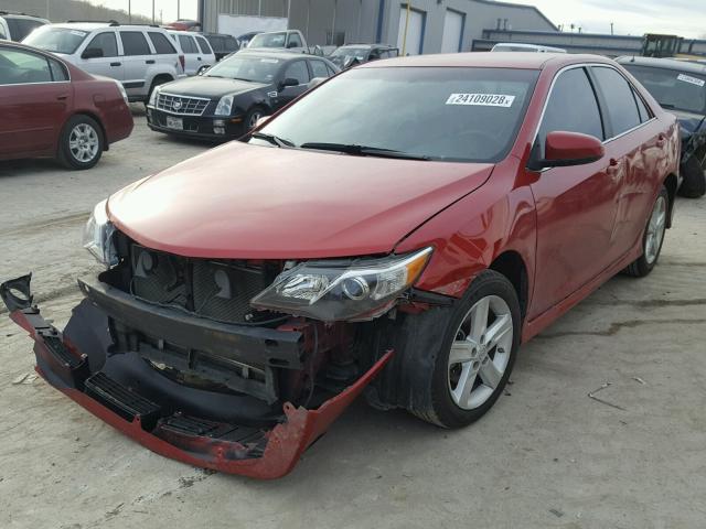 4T1BF1FK8CU554630 - 2012 TOYOTA CAMRY BASE RED photo 2